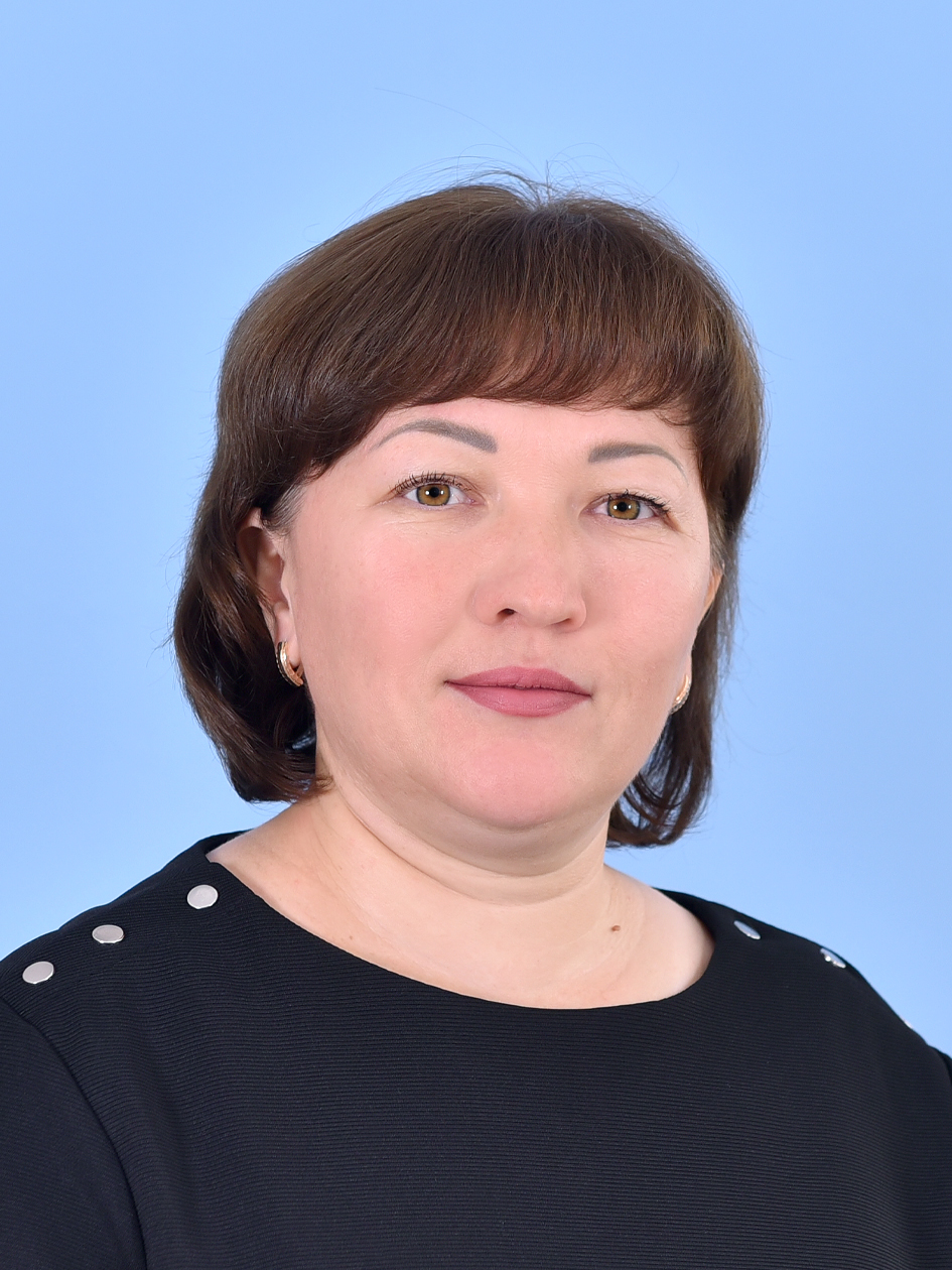 Педагогический работник Байжаунова Асемгуль Сатымовна.